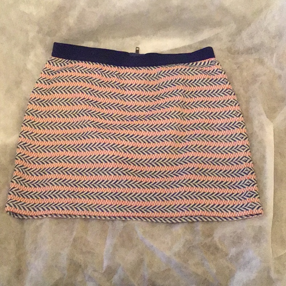Gap knit pattern skirt